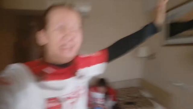 Влог на кожаном мече смотреть онлайн