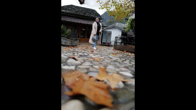 Travel with Yousef to Mostar on Leica Q2 смотреть онлайн