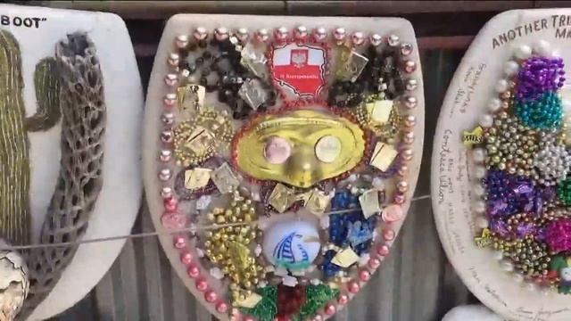 You should close the toilet lid when you flush | Here's why смотреть онлайн