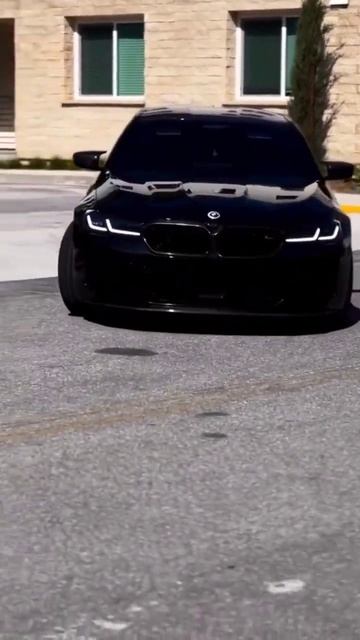 Black BMW M5 смотреть онлайн