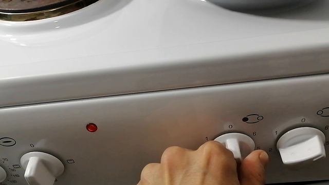 электрическая плита Дарина,краткий обзор. смотреть онлайн