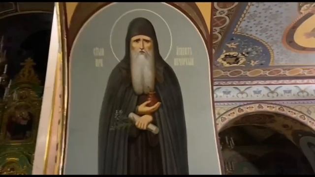 Лавра 05.04.24. После службы - в Храме и возле него. Преподобные отцы Печерские, молите Бога о нас! смотреть онлайн