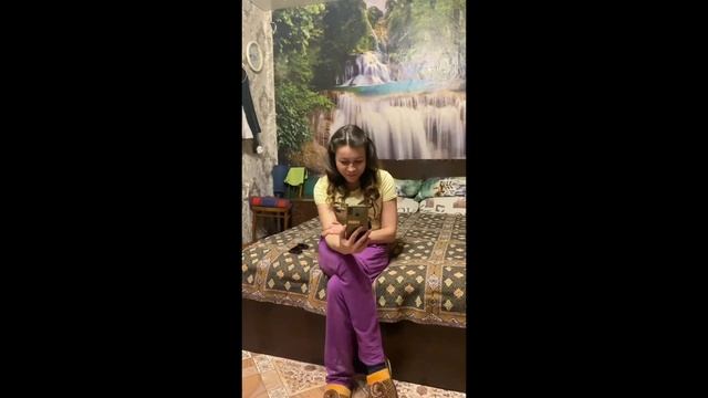 ИРИШКА ЧИКИ-ПИКИ ОБЩАЕТСЯ С БЕЗУМНЫМ ПАШЕЙ #3