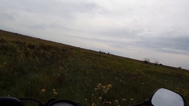 На мопеде в глушь. Экстремальная поездка. Разбил каску, но не голову) смотреть онлайн