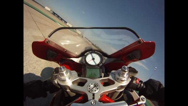 Onboard Ducati 999 Mirabel Circuit ICAR Go Pro смотреть онлайн