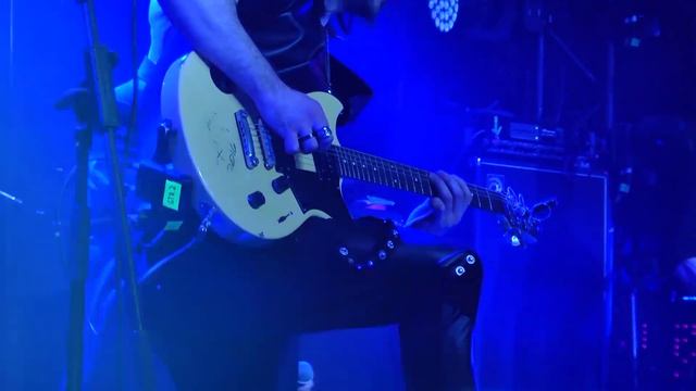 18. Rising Force (Yngwee Malmsteen)