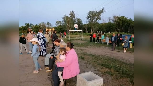Массовое гулянье посвящённое Дню семьи, любви и верности смотреть онлайн