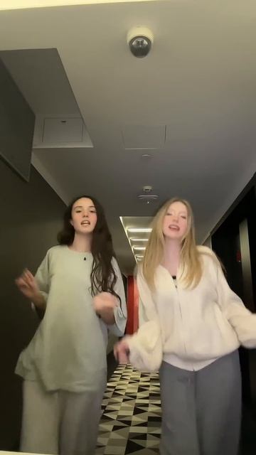 Все все на наше пати... #миланаФилимонова #ПопадувРек #МиланаФилимонова #ТрендОбнимашки смотреть онлайн