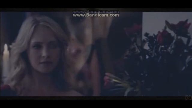 Елена|Кэр - Треугольник смотреть онлайн