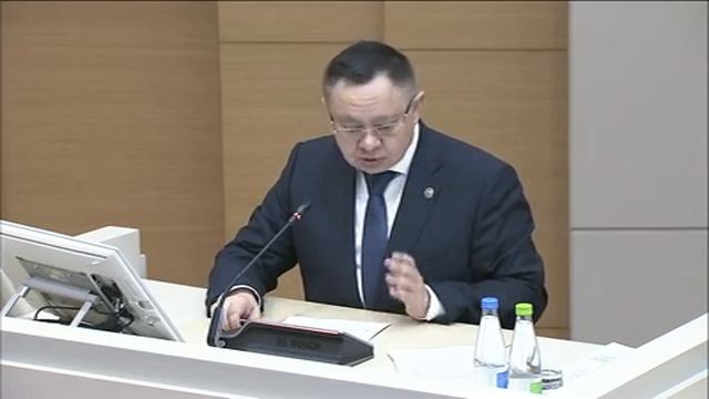 Марат Ахметов назвал Азнакаево в числе лидеров Татарстана по производству молока смотреть онлайн