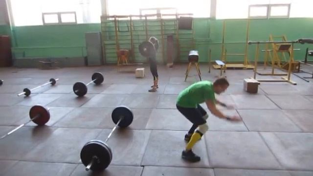 CrossFit С НОВЫМ ГОДОМ смотреть онлайн