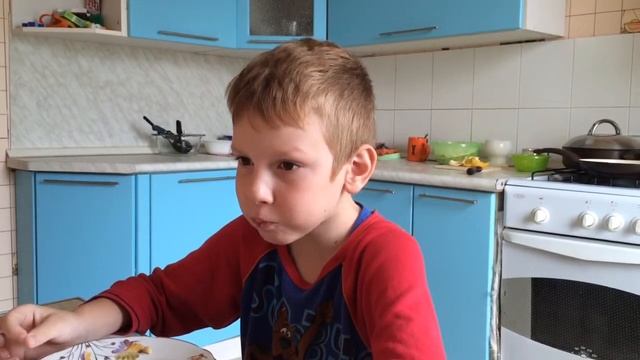 Вот кто любит есть лимоны! смотреть онлайн