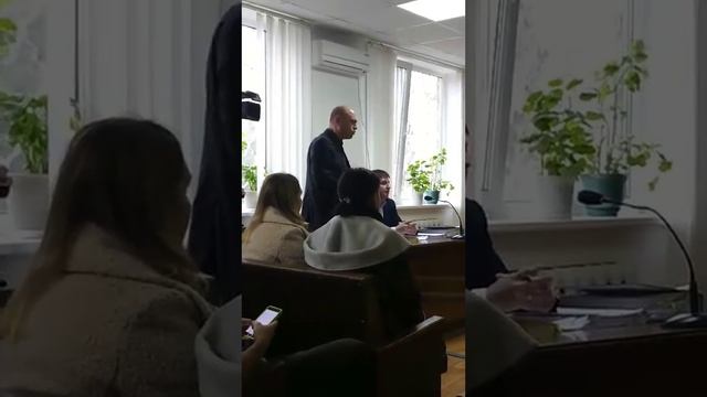 У Роздільній судять підозрюваного у вбивстві Діші Лук’яненко смотреть онлайн