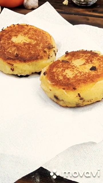 Пирожки из картошки с куриной печенью