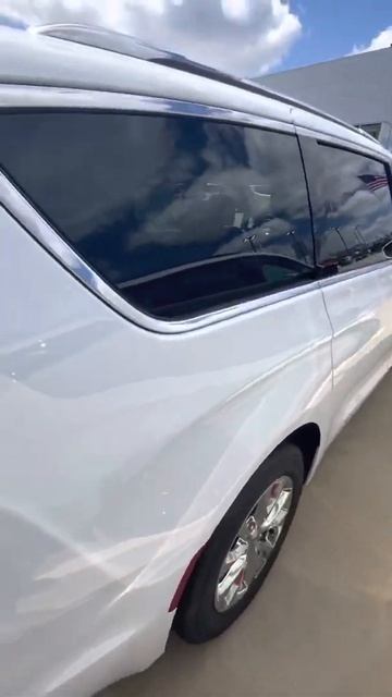 2021 Pacifica Hands Free doors/lift gate смотреть онлайн