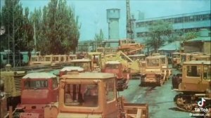 Легендарный Волгоградский тракторный завод!) при СССР и сейчас!)