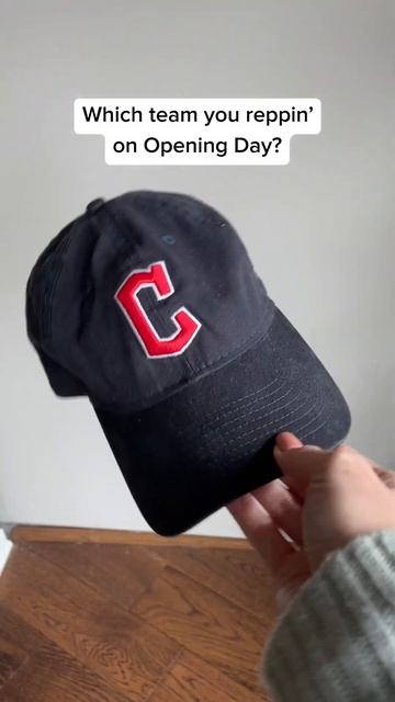 Hats off to Opening Day. Who are you rooting for? #baseballhat #baseball #MLB #OpeningDay #sports смотреть онлайн