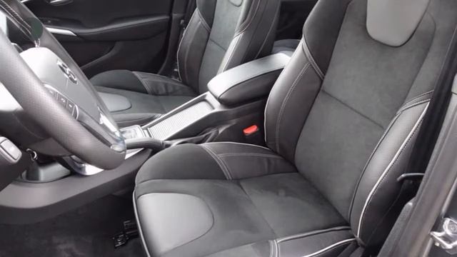 Volvo V40 2.0 D3 150PK R-Design - Park Assist - AUT смотреть онлайн