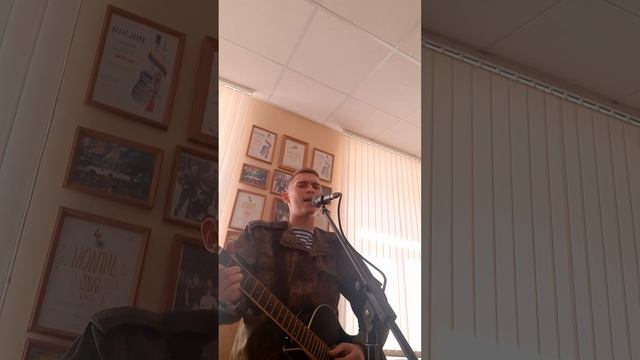 Александр Лужков - Офицера жена смотреть онлайн