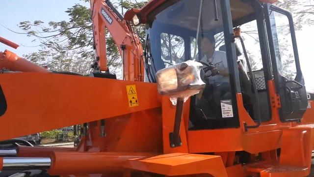 Doosan SD200A 1.8 Kubik смотреть онлайн