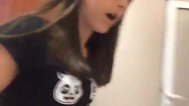 Лето!!!!!Отдых с родителями и друзьями)))Влог:бассейн,кафешки. смотреть онлайн