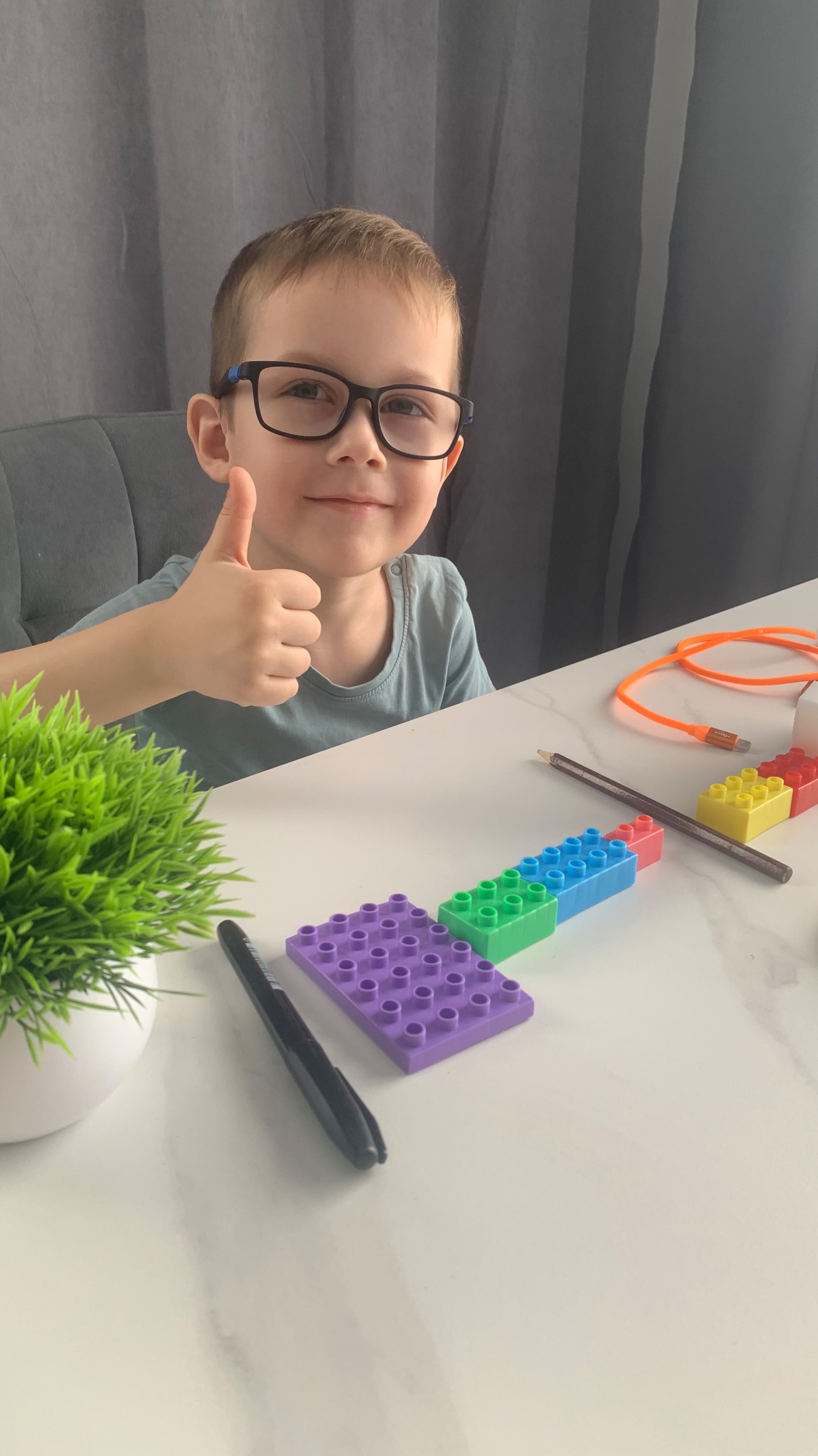 Уроки английского от Темыч TV