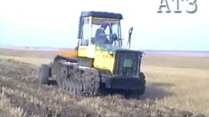 Алтайский тракторный завод  Первый Т 403 с новой кабиной 1994г