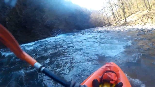 река Сочи февраль. лодки Маэстро 300