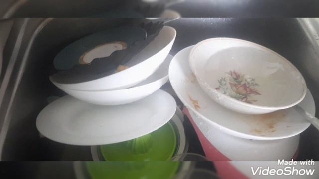 УБИРАЮ В ШКАФУ ТАРЕЛКИ🍁