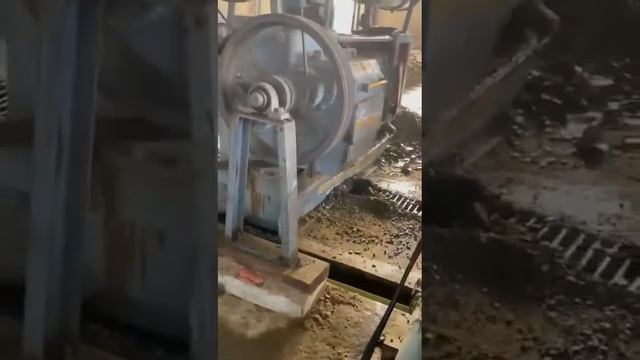 GANPATI 12 BOLT MILD STEEL BODY OIL EXPELLER смотреть онлайн