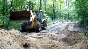 Пример работы экскаватора-погрузчика JCB 3CX Super