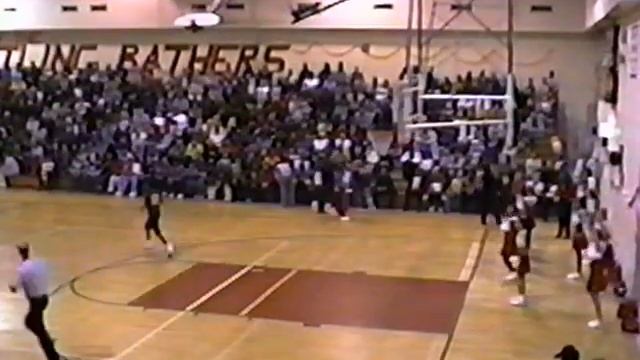 MT. CLEMENS VS CLINTONDALE 2001 THROWBACK смотреть онлайн