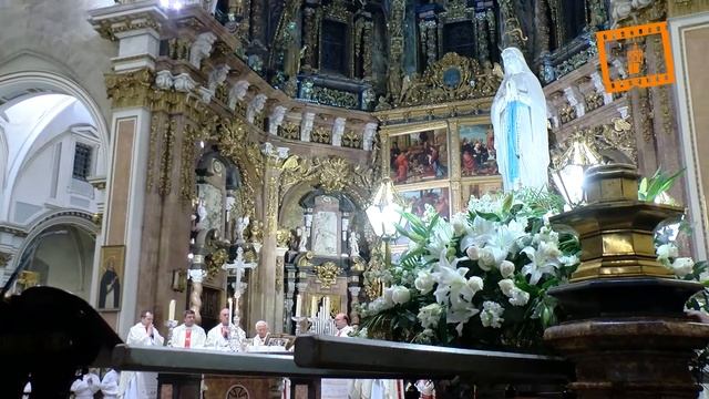 Misa de las Antorchas en la Catedral de Valencia - Ntra. Sra. de Lourdes смотреть онлайн