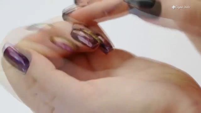 Космічний дизайн з Hypernova гель лаком от Crystal Nails смотреть онлайн
