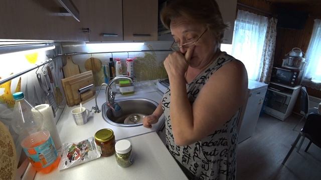 Леночкина доброта. Пробуем новый продукт. Что купила в Пятёрочке. смотреть онлайн