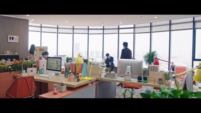 หนุ่มชวนเพื่อนร่วมงานทำงานล่วงเวลา แต่โดนทุกคนดูถูก!