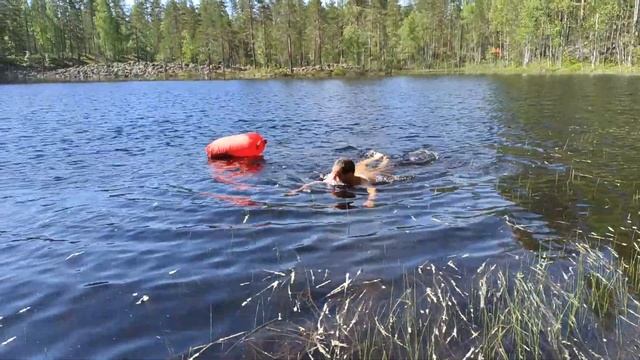 Плавание с гермомешком с вещами. смотреть онлайн