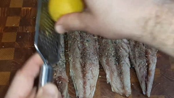 Запеченая скумбрия с лечо