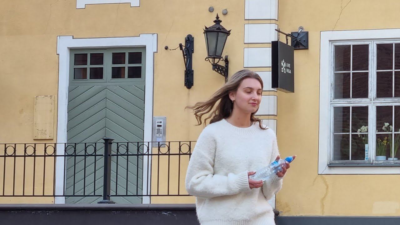 Don't Call Me Back смотреть онлайн