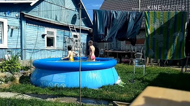 Влог!  Как мы идём в бассейн