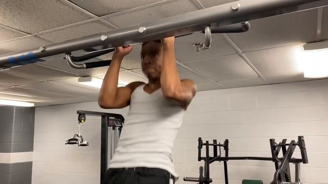 Father & Son Upper Body Workout with Lil Jakeeey Jaaaaake @GISWJJ смотреть онлайн