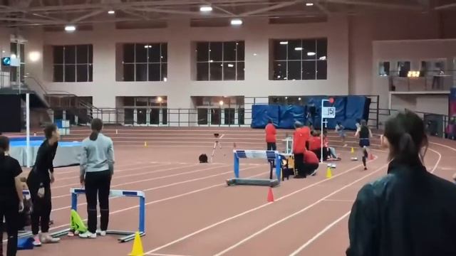 Анастасия Карелина выигрывает серебряную медаль в беге на 400 метров на первенстве ЮФО-2021 смотреть онлайн