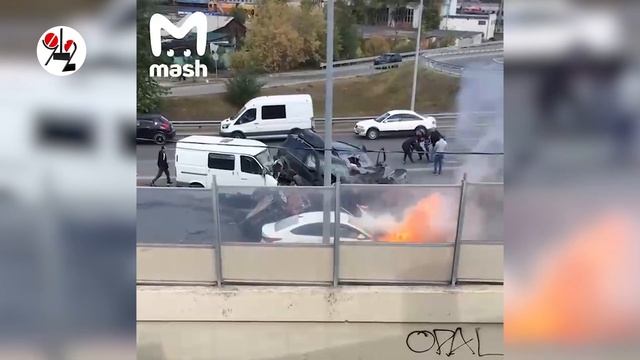 За замес с 5 болидами бухарь получил по минимуму смотреть онлайн