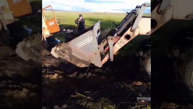 Утопили трактор Дт 75 смотреть онлайн