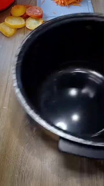 Тушеная капуста с мясом в мультиварке 👍🤗 #shorts