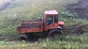 Сравнили Трактор т-16 и т-25 задним ходам