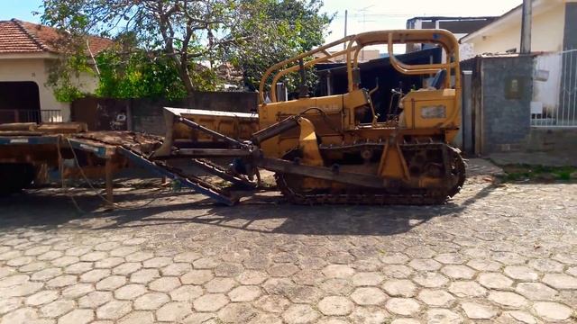 Trator de esteira - Embarque na cidade - FIATALLIS AD7B смотреть онлайн