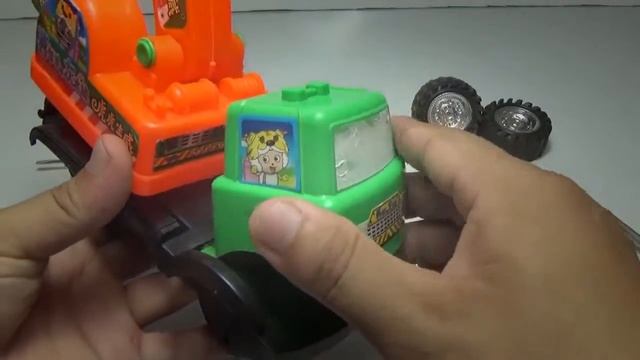 видео игрушка грузовик для детей смотреть онлайн