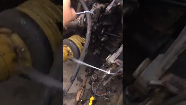 Маслоохладитель на веткоизмельчитель на базе МТЗ. Видеообзор монтажа