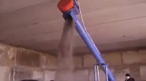 Шнековый погрузчик зерна